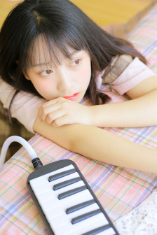 尤里和露珠的